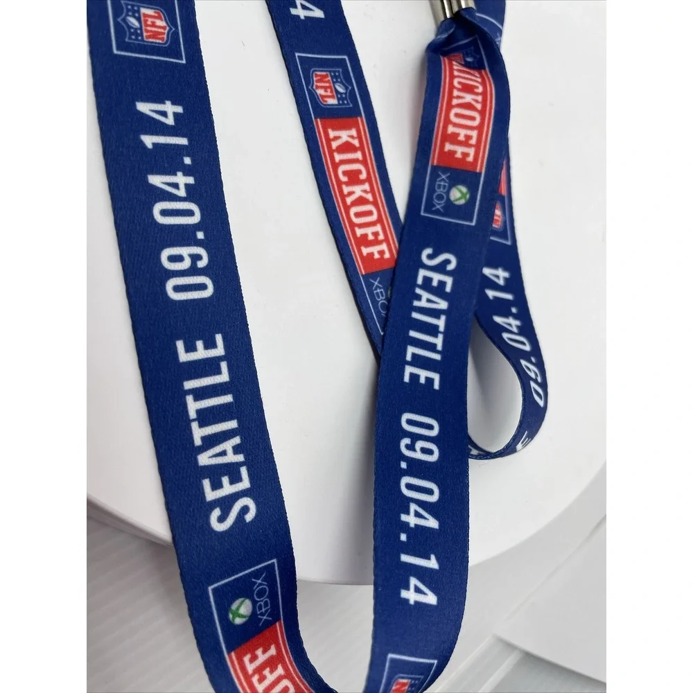 OFFICIAL‎ NFL Kickoff 09/04/2014 Seattle Washington Lanyard Name Tag Holder
